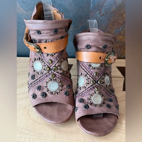 A.S.98 Tofy Peep toe embellished Boho ankle bootie, 39/9 pinkish tan, great shoe - Picture 5 of 16